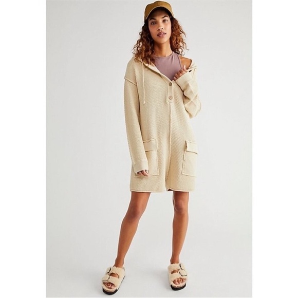 Free People Ryleigh Hailee Sweater Romper Onesie Neutral Cream - Picture 2 of 5